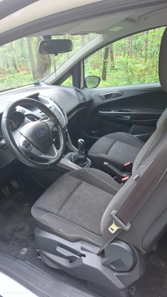Ford B-MAX - 18