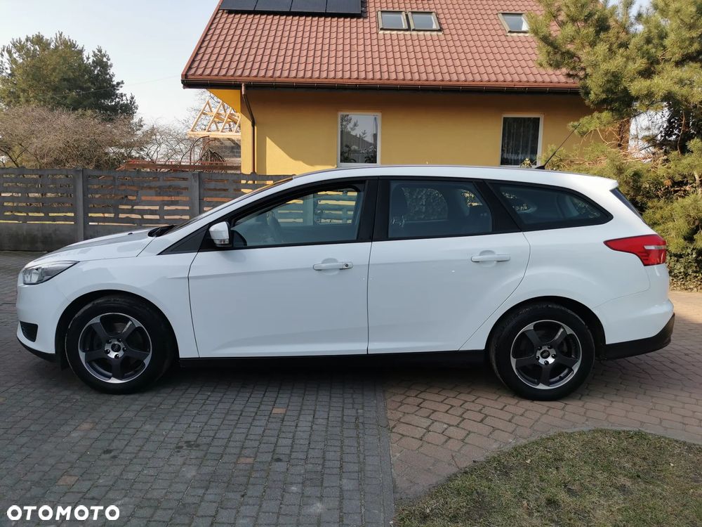 Ford Focus 1.0 EcoBoost 99g Trend Sport - 25