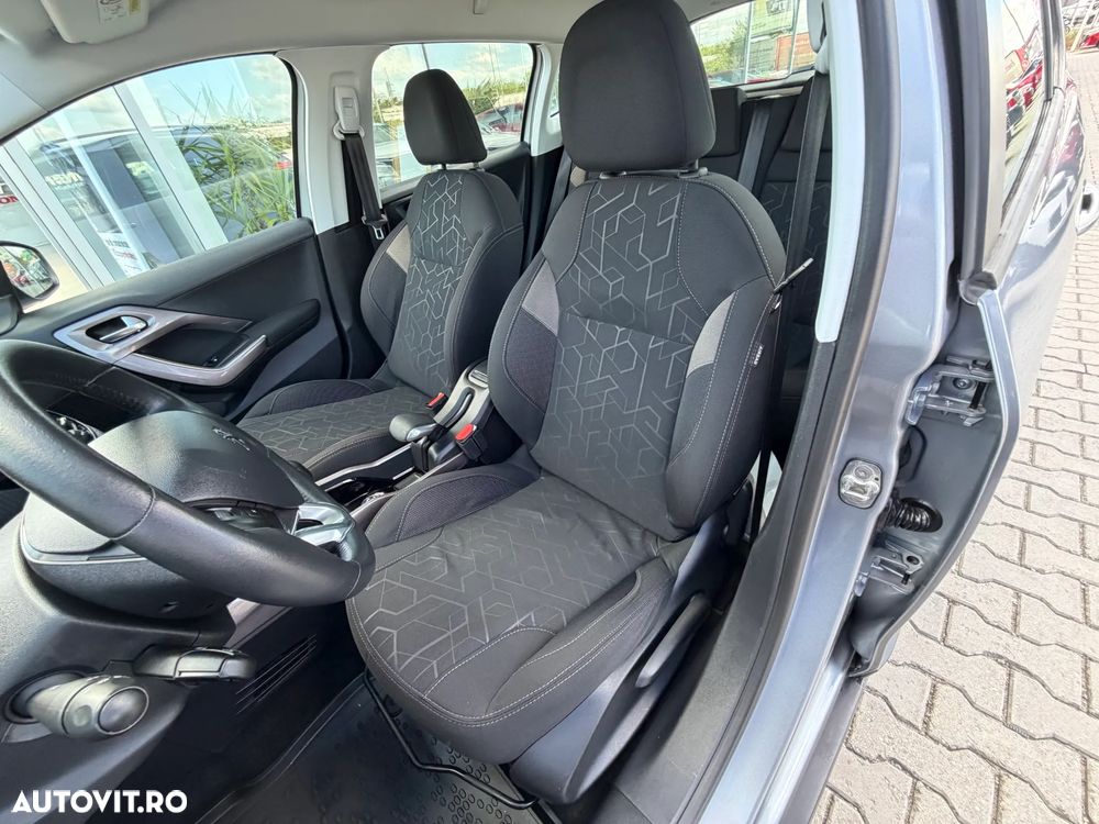 Peugeot 2008 1.6 BlueHDi FAP Active - 19