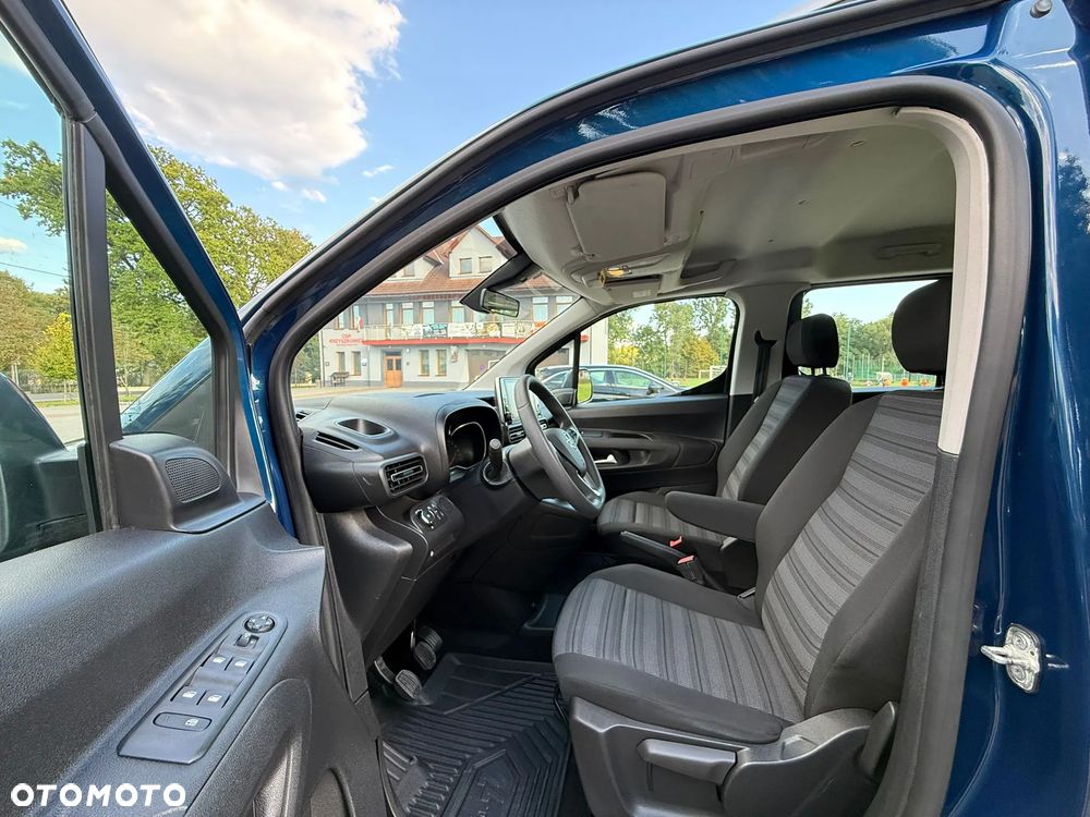 Opel Combo 1.2 Turbo Start/Stop Innovation - 12