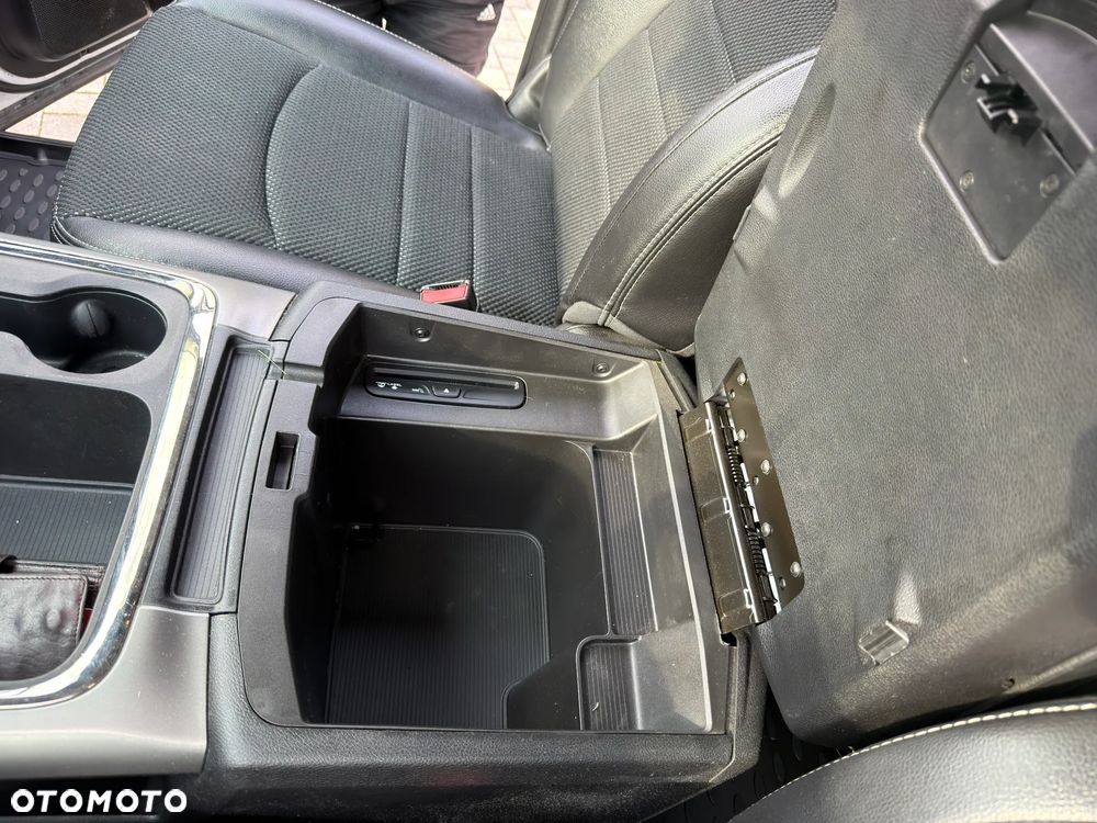 RAM 1500 - 14