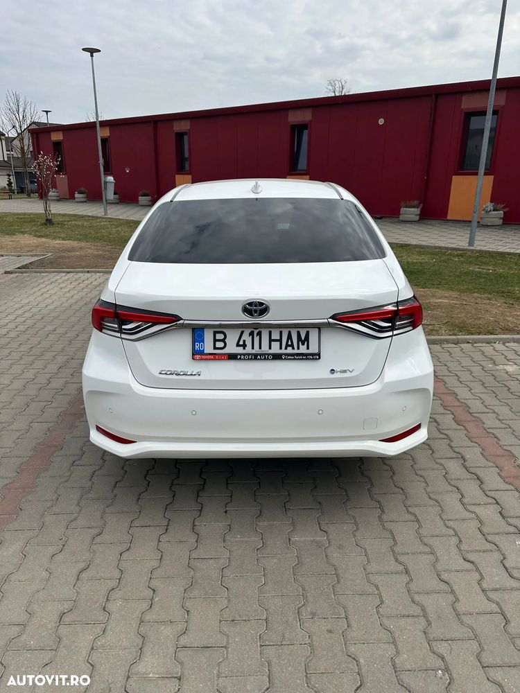 Toyota Corolla 1.8 HSD Business - 5