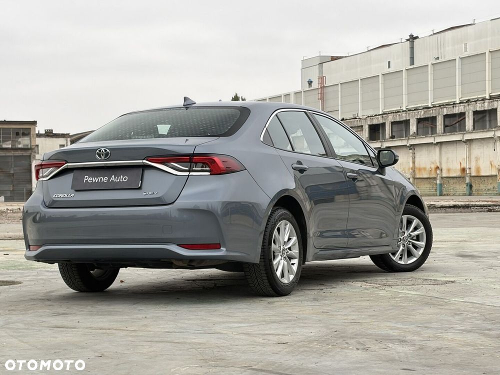 Toyota Corolla 1.8 Hybrid Comfort - 12