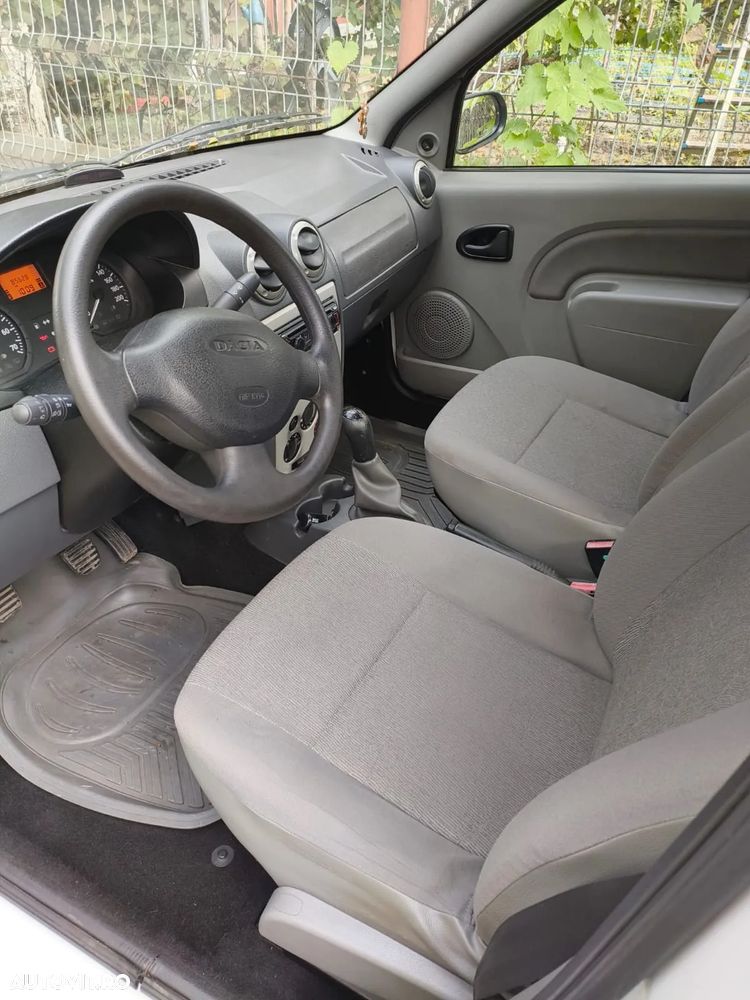 Dacia Logan 1.4 MPI Laureate - 1