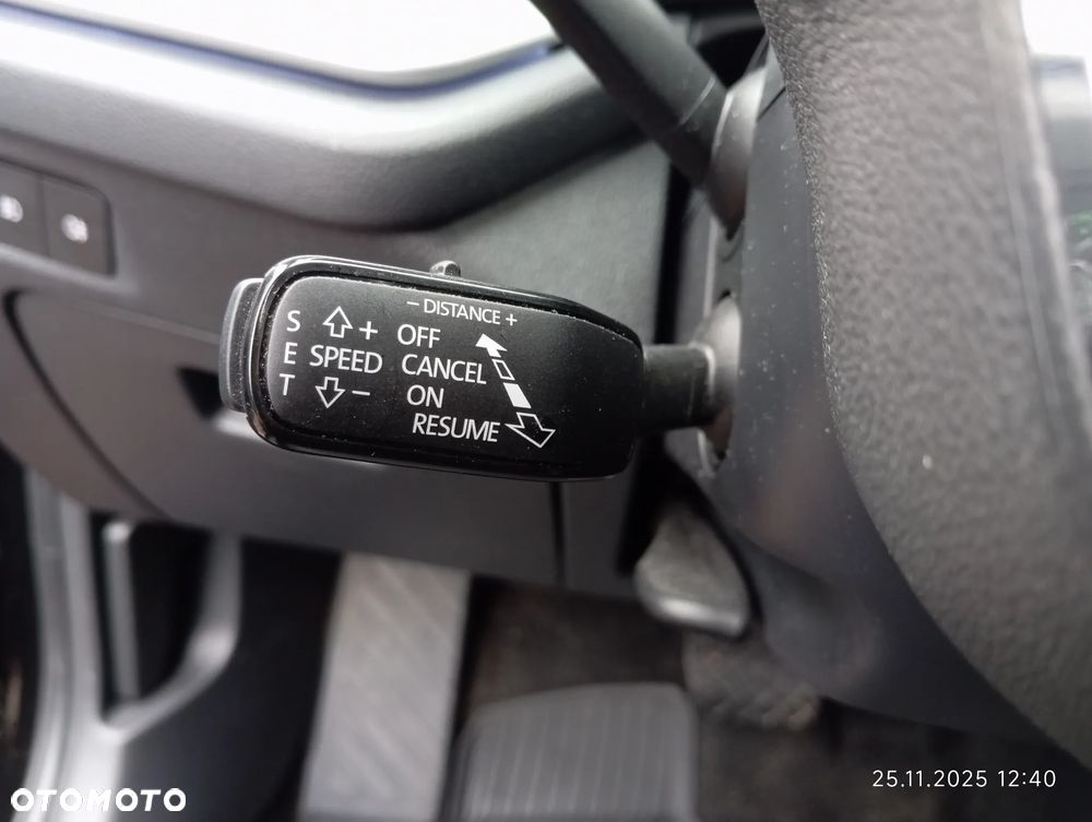 Skoda Octavia 2.0 TDI Style DSG - 23