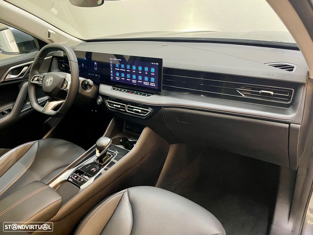 MG EHS 1.5 T-GDI Plug-in Hybrid Luxury - 34