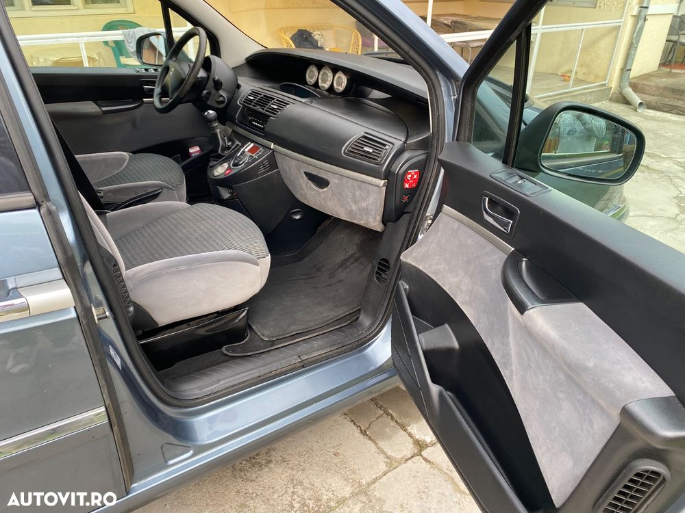 Citroën C8 2.0 HDi Exclusive - 8