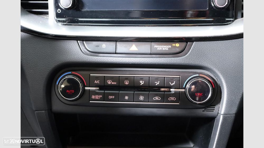 Kia XCeed 1.6 GDi PHEV Drive - 14