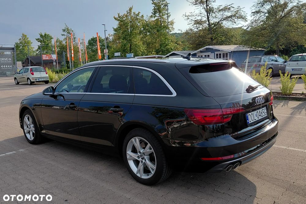 Audi A4 Avant 2.0 TDI Quattro Sport S tronic - 4
