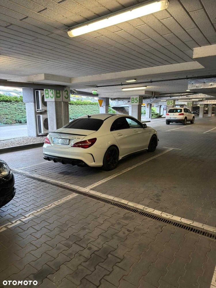 Mercedes-Benz CLA - 2