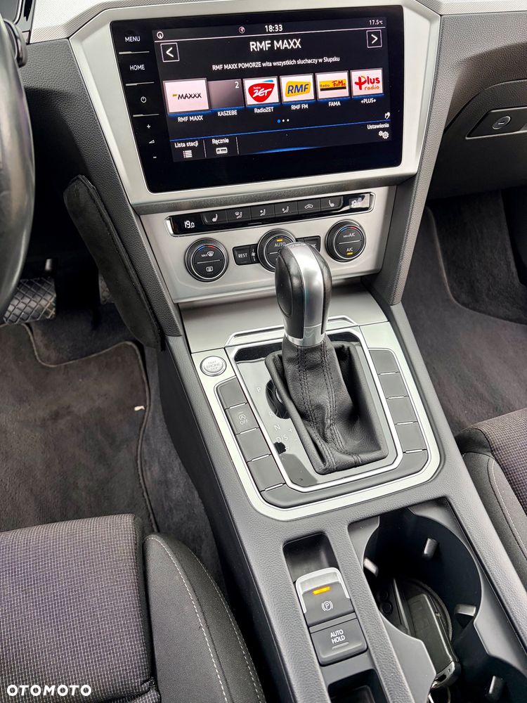 Volkswagen Passat 2.0 TDI BMT Comfortline DSG7 - 10