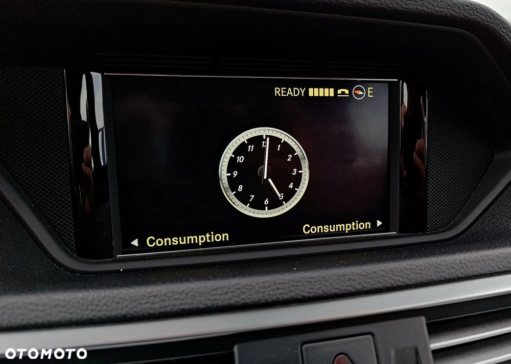 Mercedes-Benz Klasa E 350 4Matic 7G-TRONIC Elegance - 10