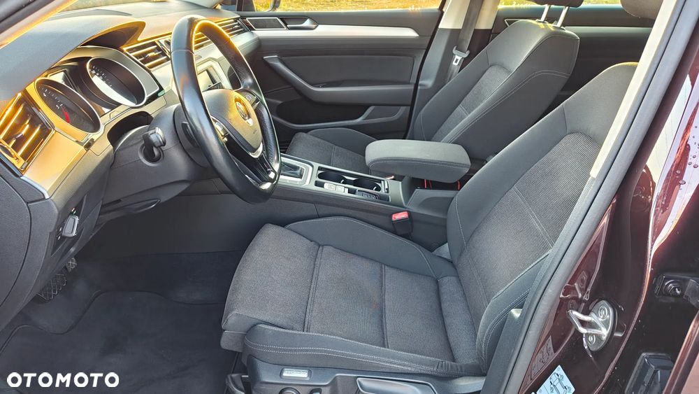 Volkswagen Passat 2.0 TDI BMT Comfortline DSG - 31