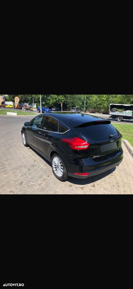 Ford Focus - 7