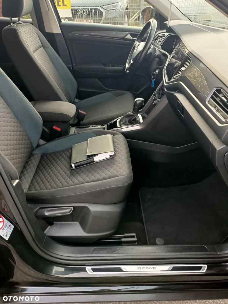 Volkswagen T-Roc 1.5 TSI GPF ACT IQ Drive DSG - 23