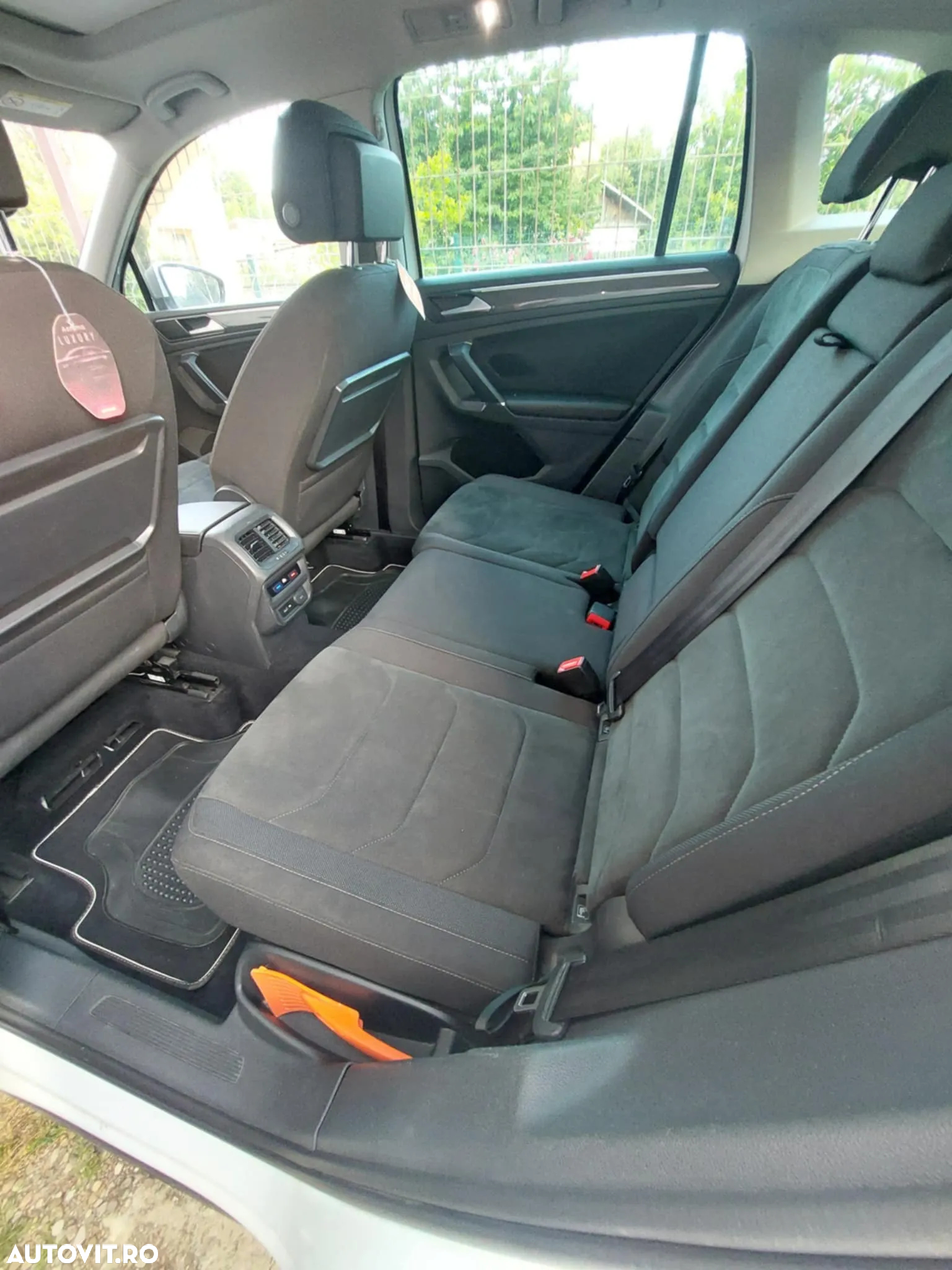 Volkswagen Tiguan 2.0 TDI DSG 4Mot Highline - 11