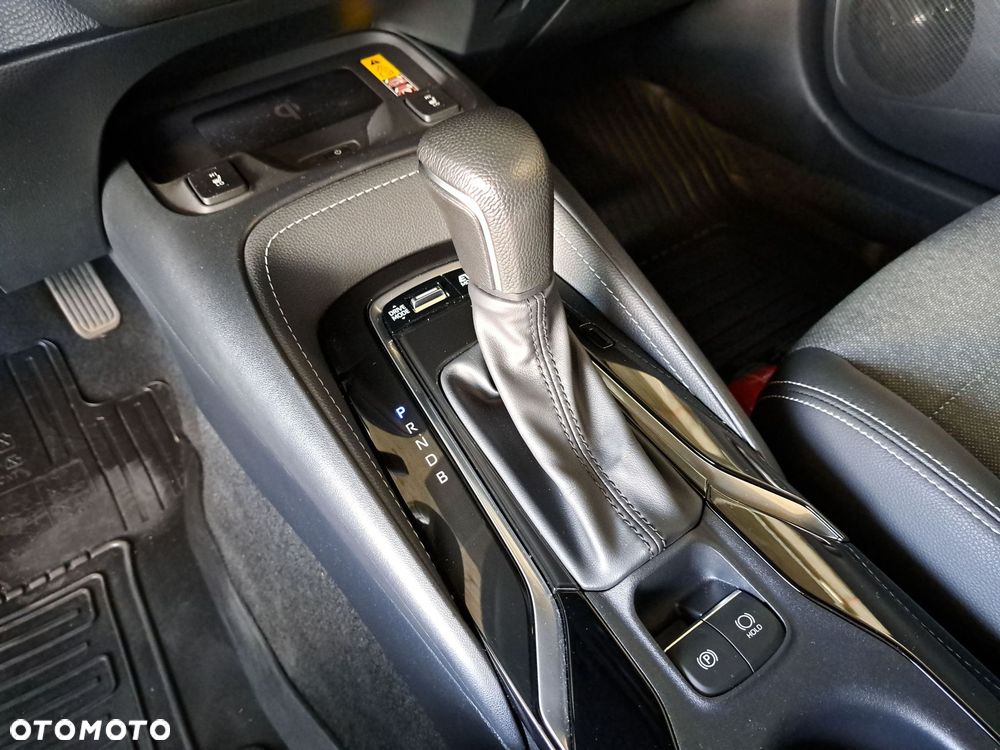Toyota Corolla 1.8 Hybrid Style - 30