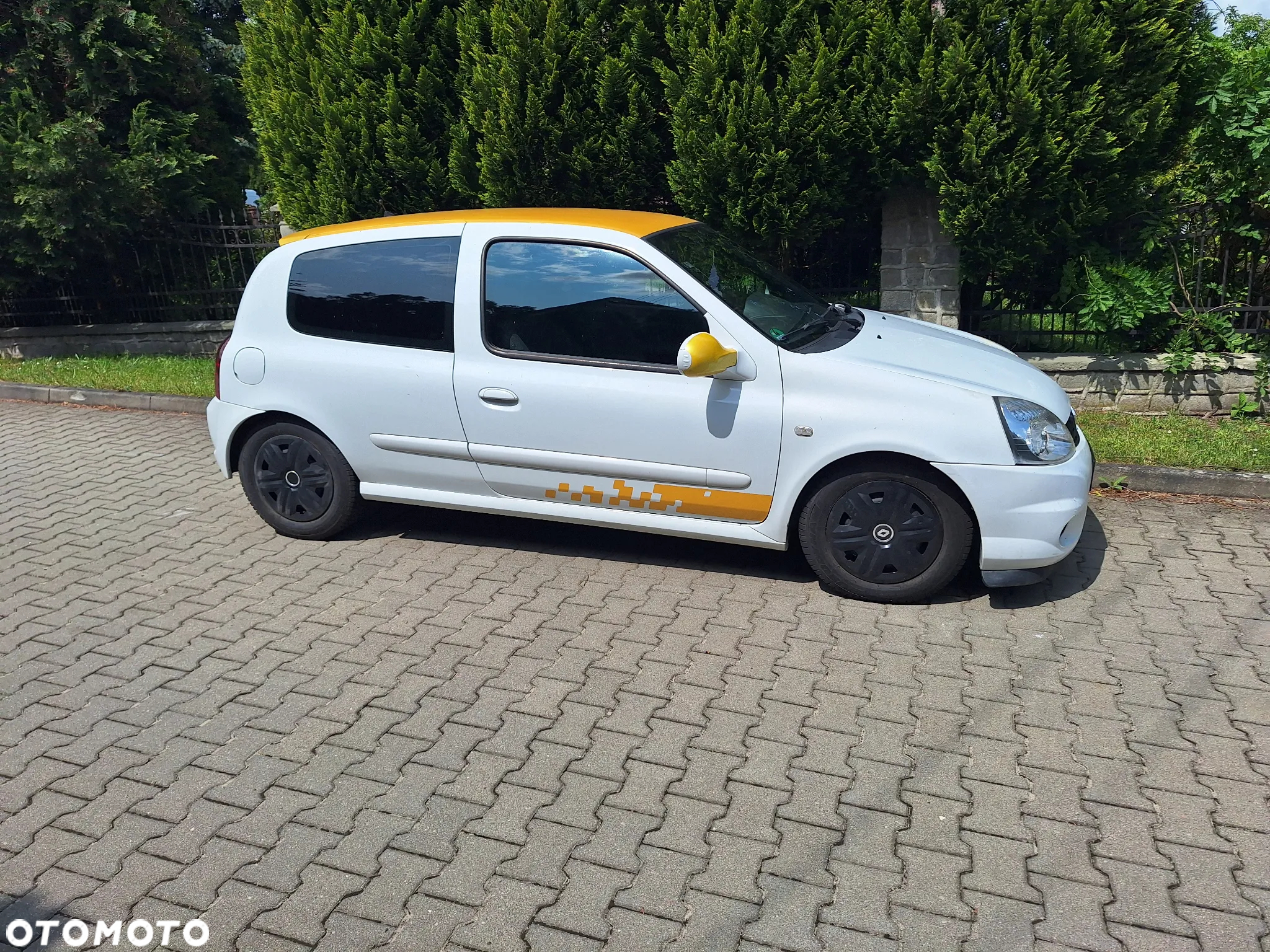 Renault Clio 1.2 16V Campus - 4