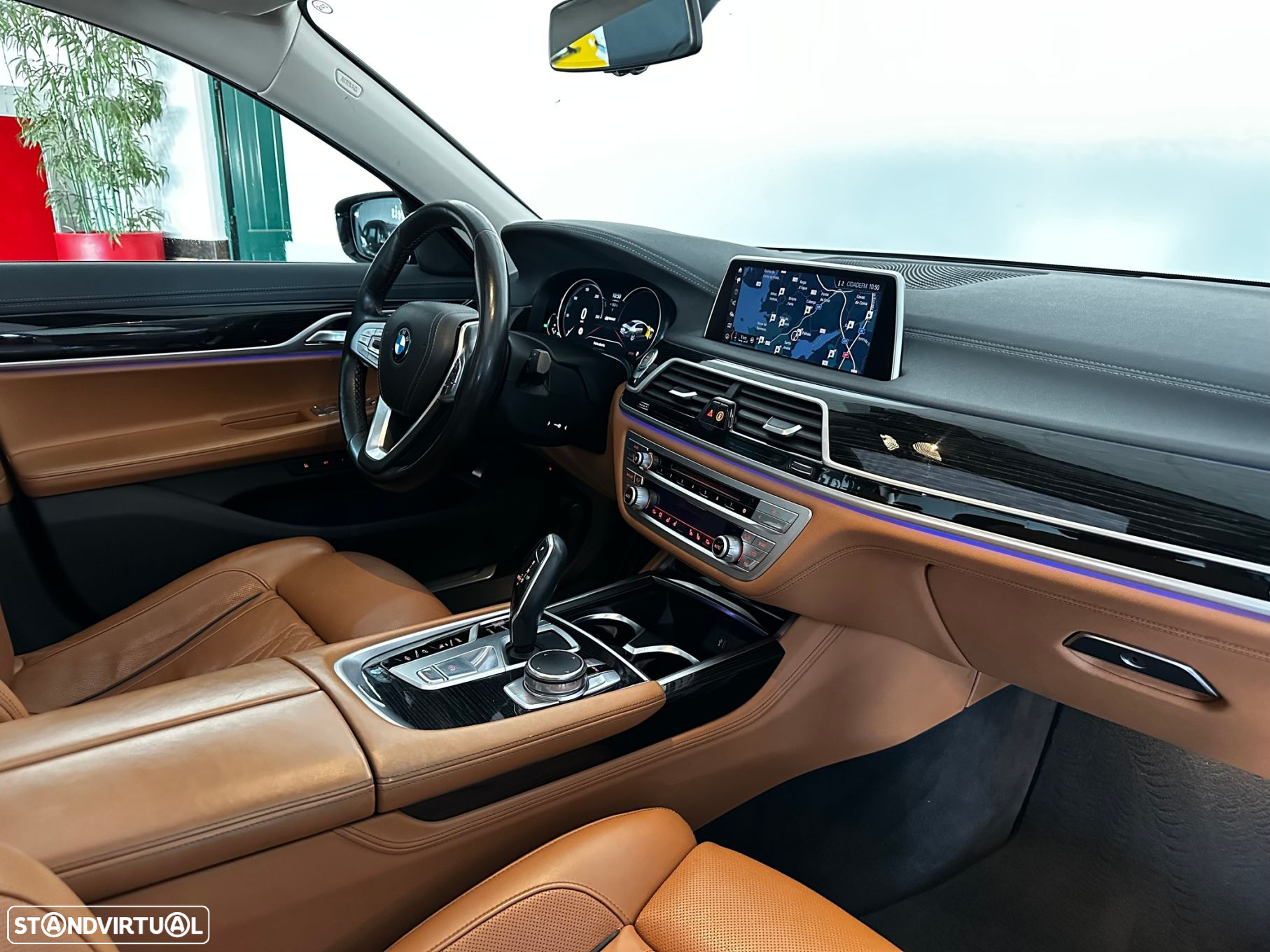 BMW 740 - 32