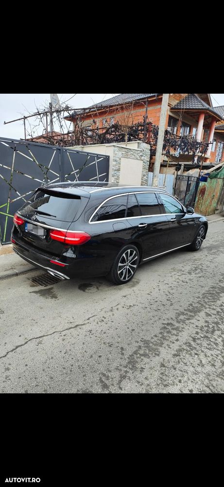 Mercedes-Benz E - 7
