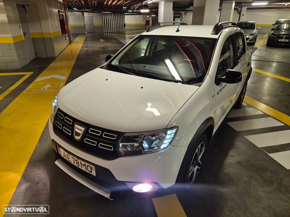 Dacia Sandero 1.0 ECO-G Stepway Bi-Fuel — fotografia 4