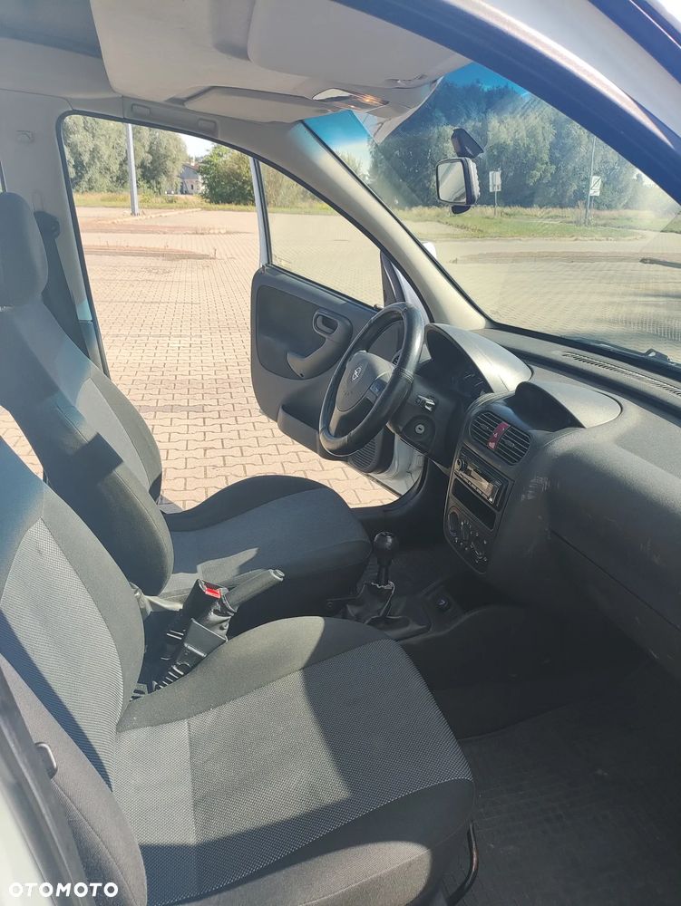 Opel Combo Tour Enjoy - 10