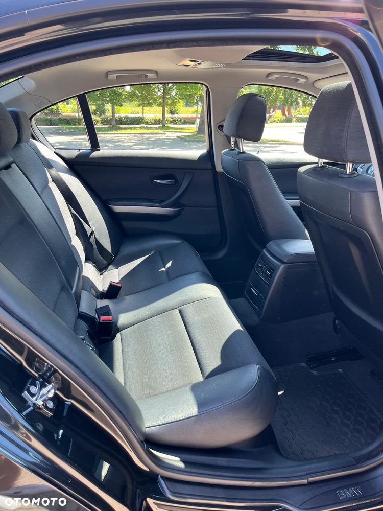 BMW Seria 3 - 22