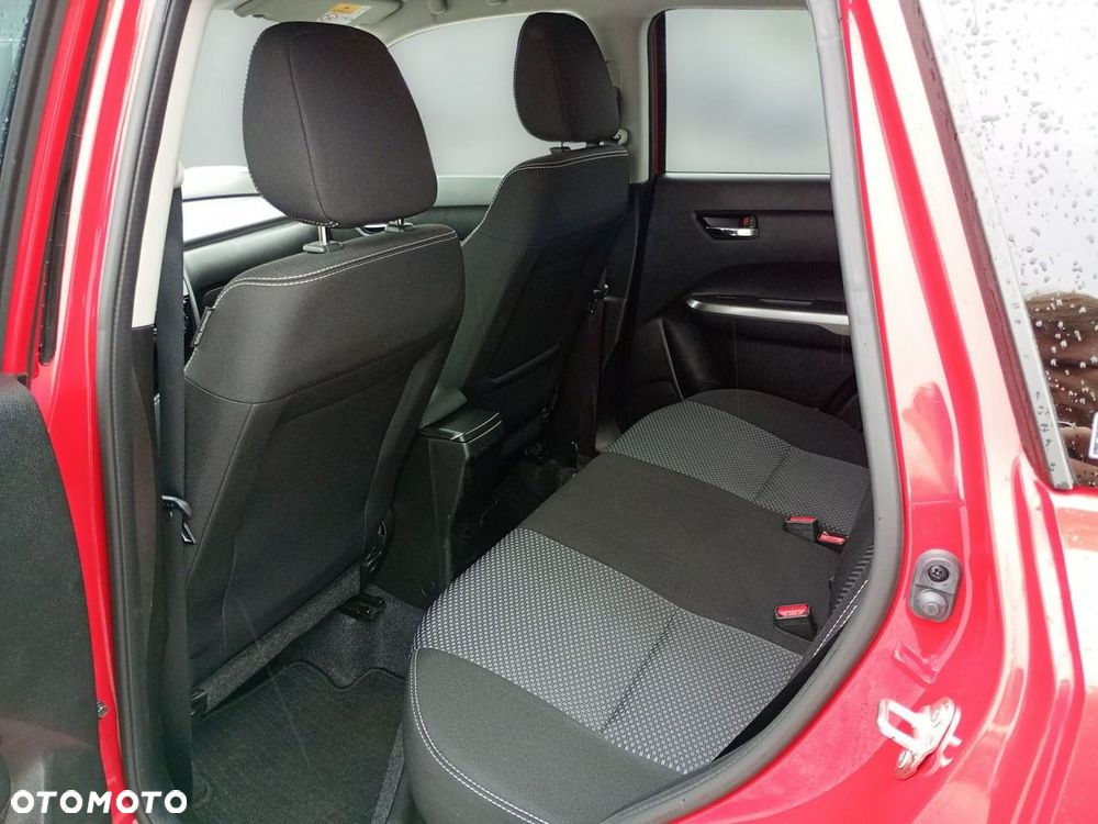 Suzuki Vitara 1.4 Boosterjet SHVS Premium 2WD - 23