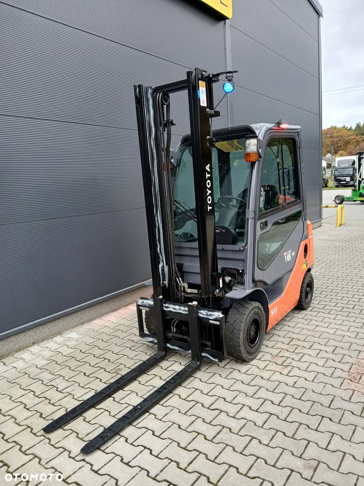 Toyota 02-8FDF18 - 4