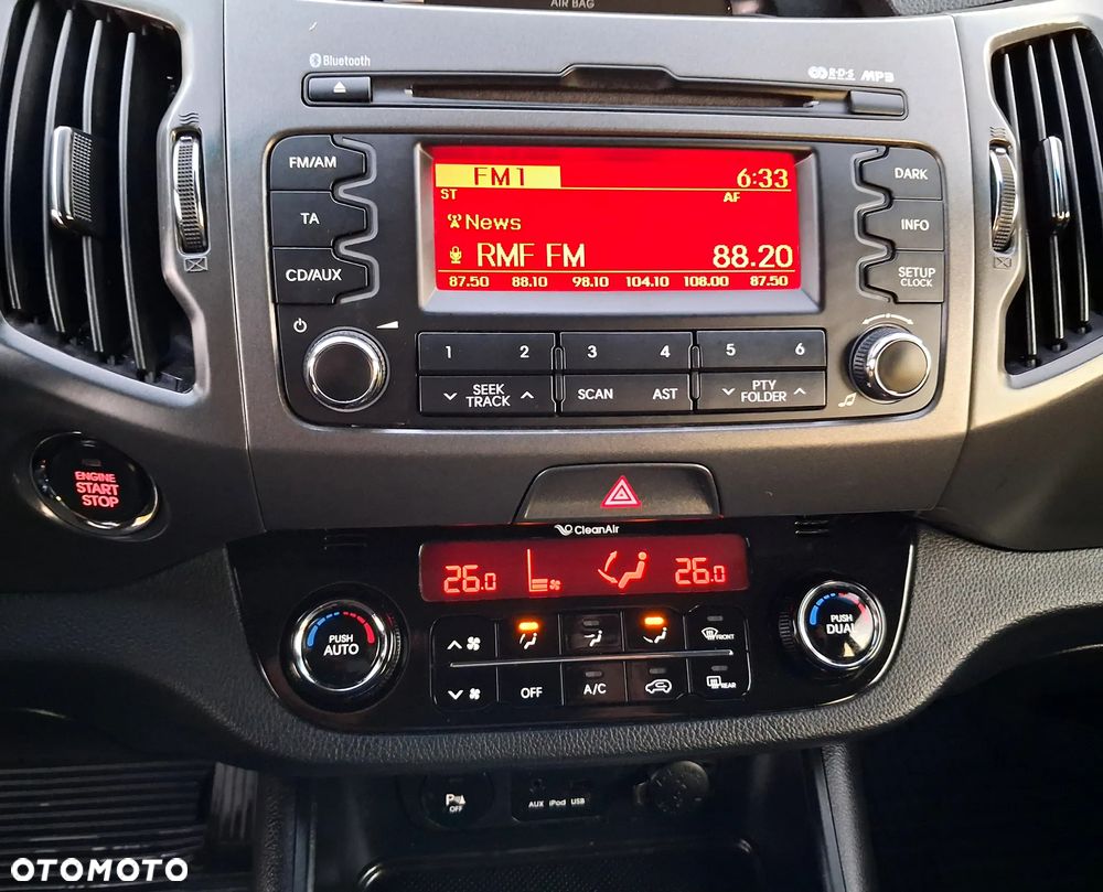 Kia Sportage 2.0 CRDI 4WD Automatik Dream-Team Edition - 35