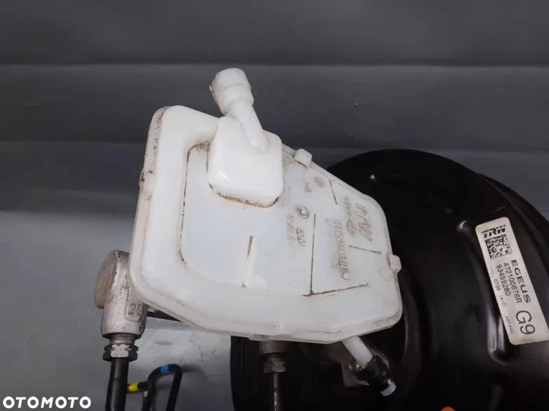Serwo Pompa Hamulcowa Renault Trafic Vivaro B Talento 472100676R - 4