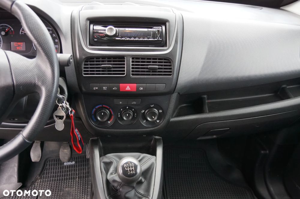 Fiat Doblo - 12