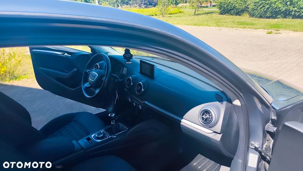 Audi A3 3-drzwiowe 1.6 TDI (clean diesel) S line Sportpaket - 36