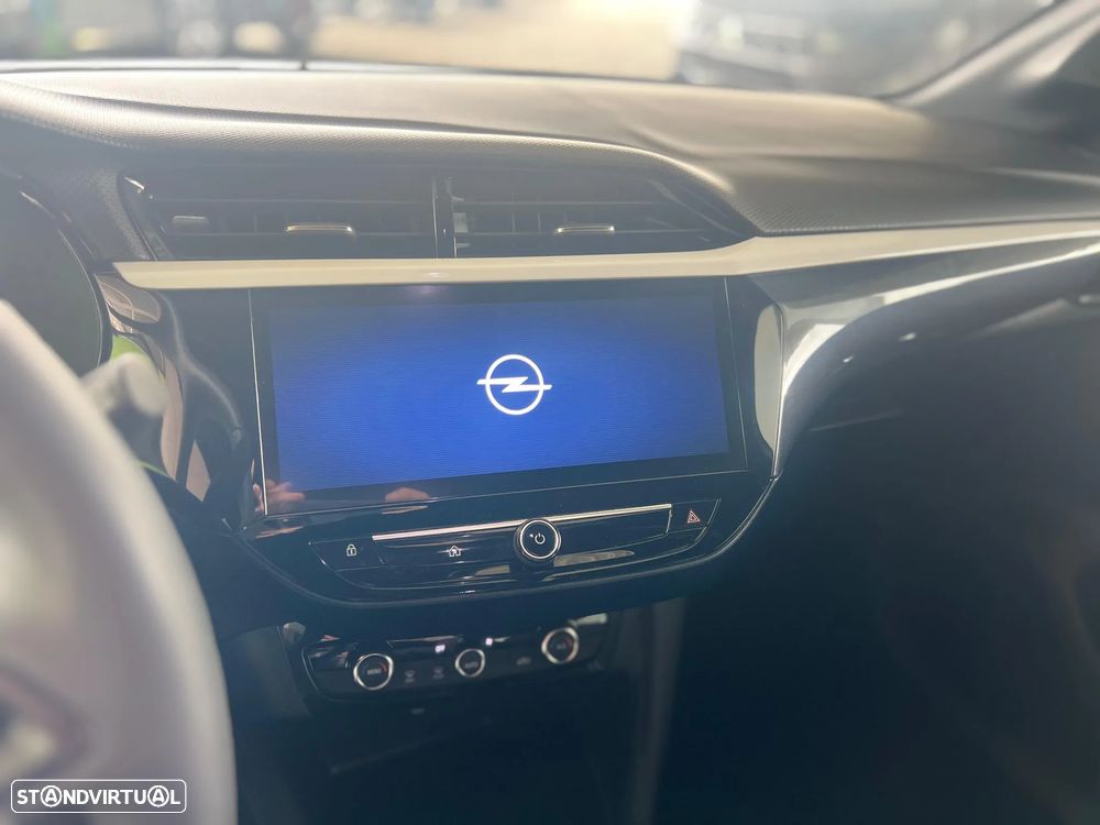 Opel Corsa 1.2 T GS - 7