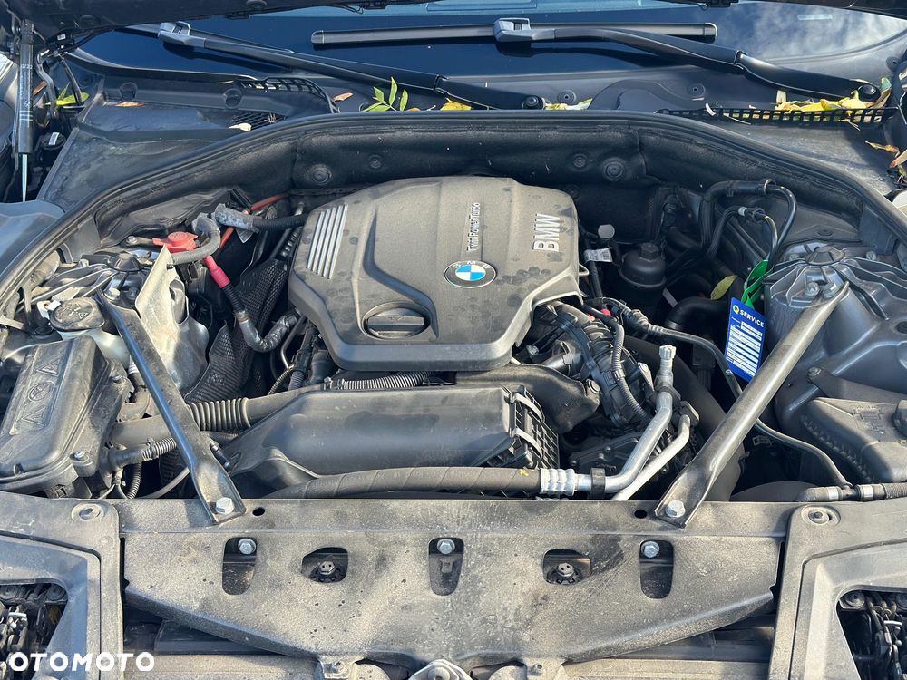 BMW Seria 5 520d xDrive M Sport sport - 34