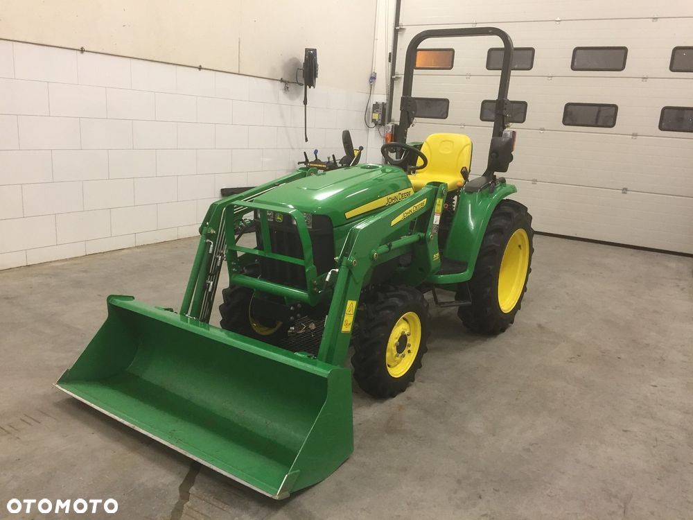 John Deere 3036E - 6