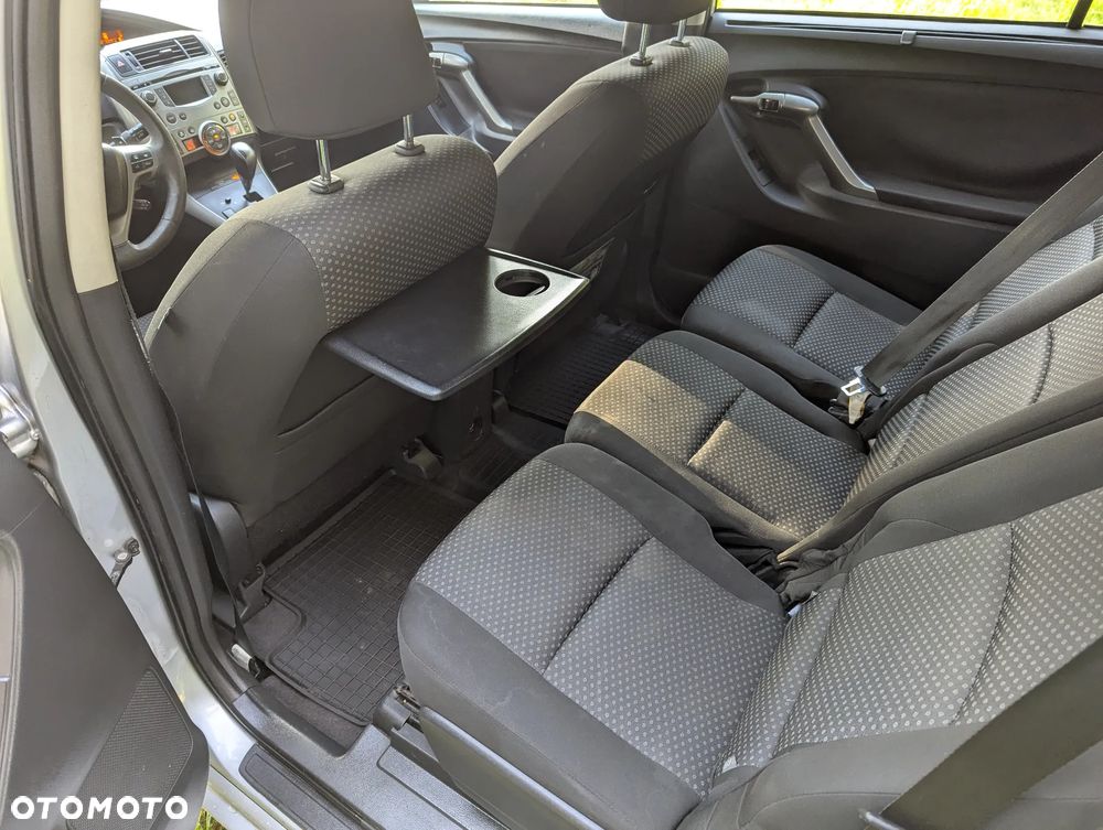 Toyota Verso - 8