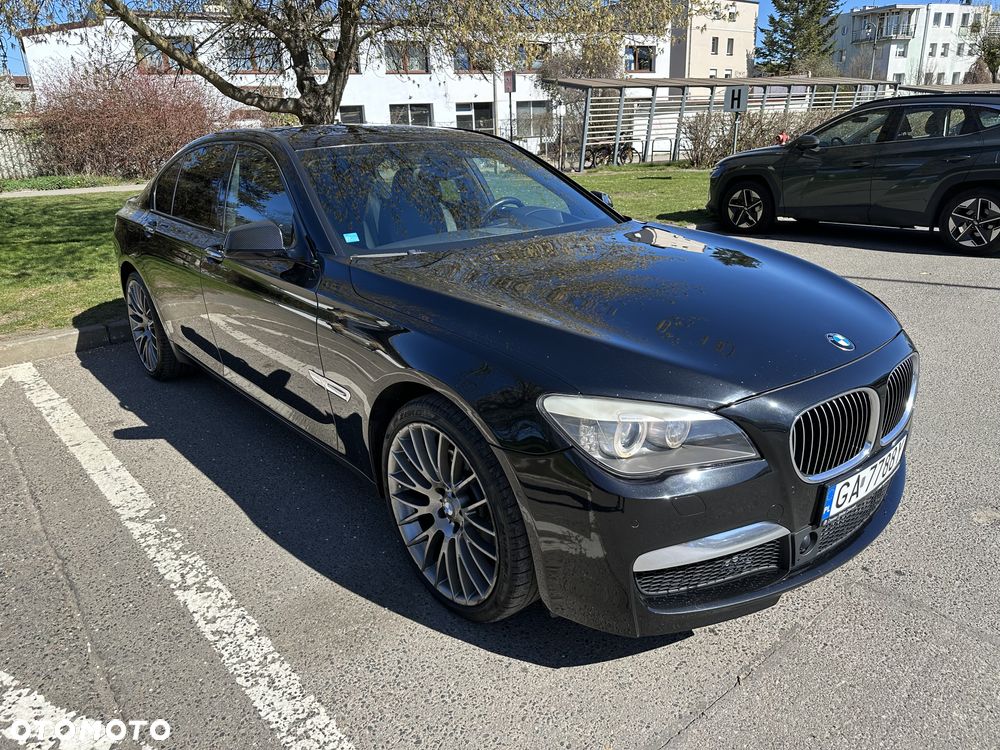 BMW Seria 7 740d - 4