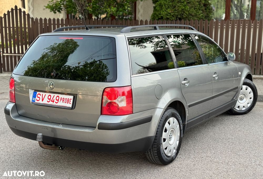 Volkswagen Passat 1.9 TDI Comfortline Family - 3