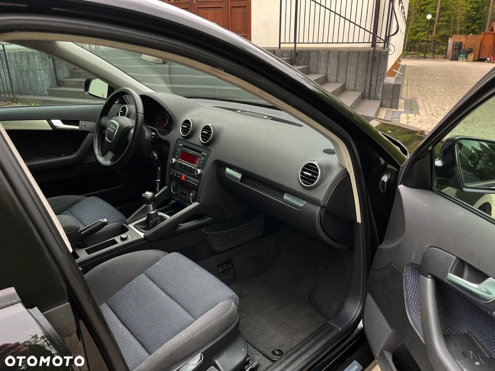 Audi A3 Sportback - 11