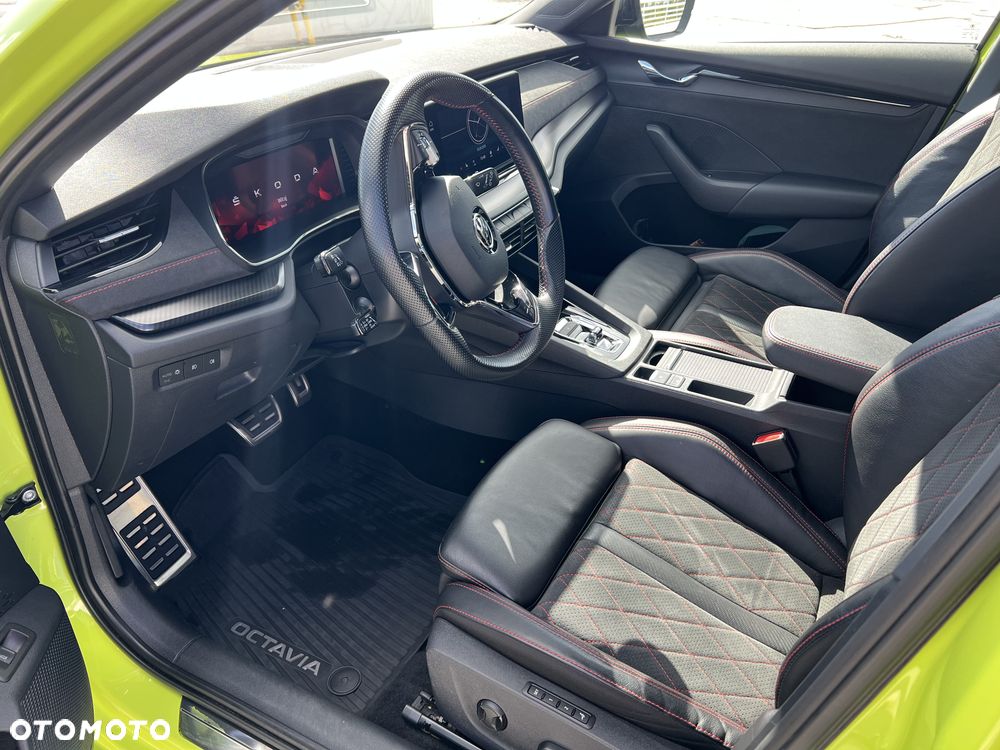 Skoda Octavia - 14