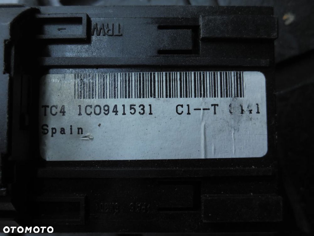 WŁĄCZNIK ŚWIATEŁ VW PASSAT B5 1C0941531 POSIADAM 4 SZTUKI - 4