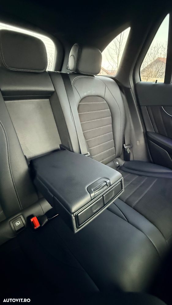 Mercedes-Benz GLC - 31