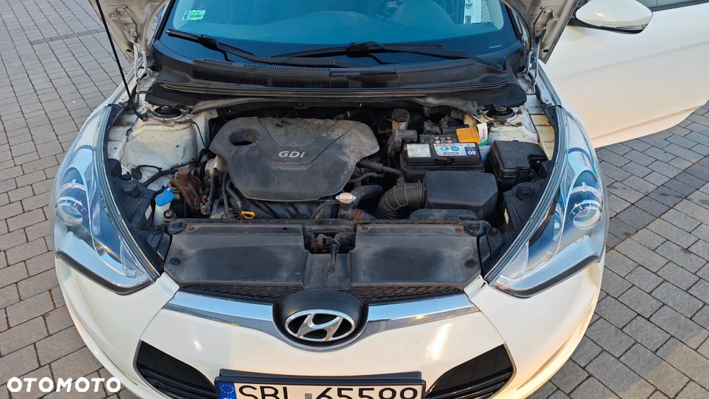 Hyundai Veloster 1.6 Premium - 9