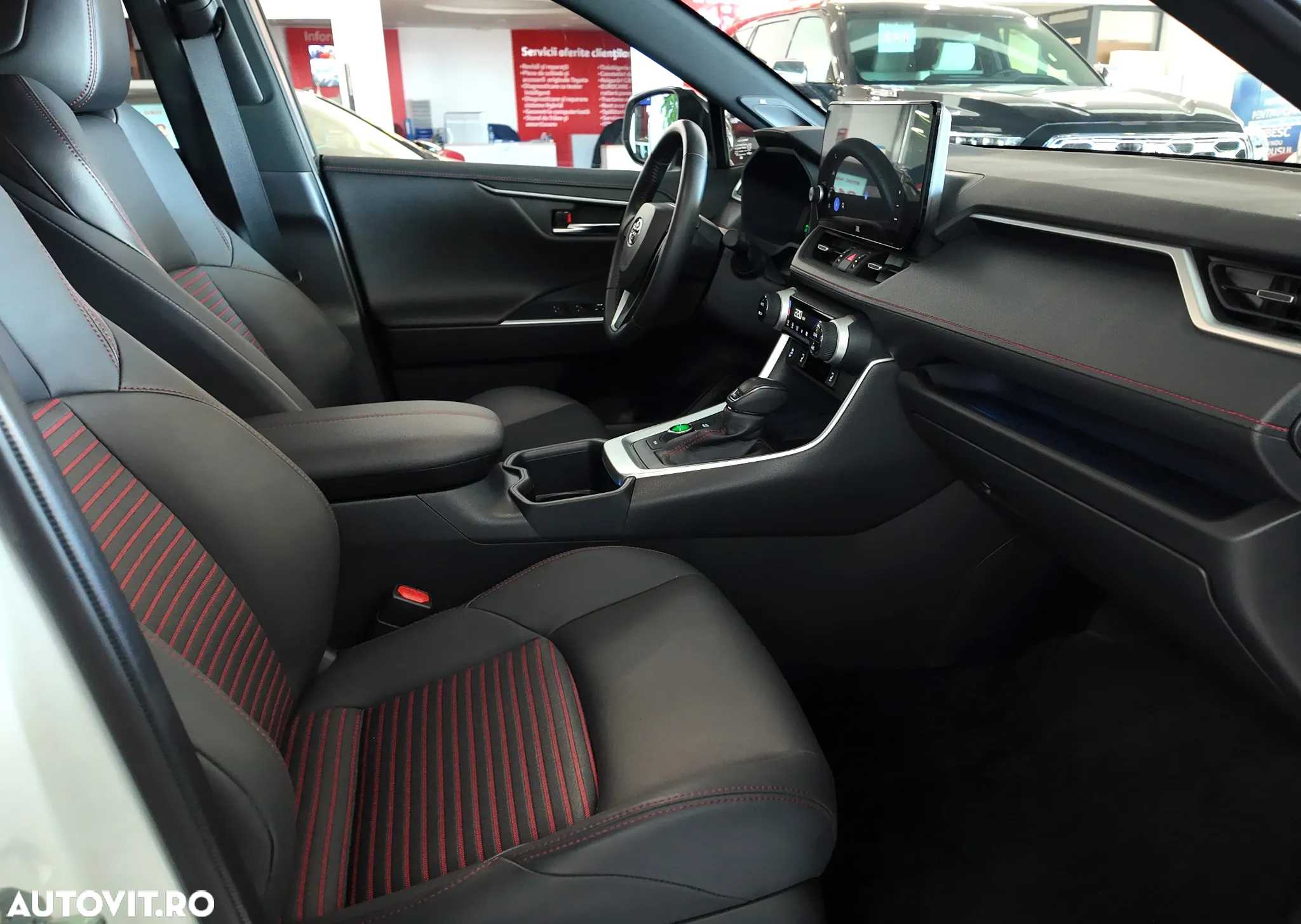Toyota RAV4 2.5 PHEV VVT-iE 4x4 Style Bi-Tone - 25