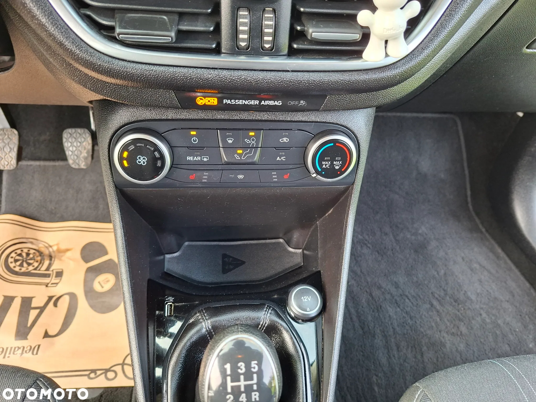 Ford Fiesta 1.1 Trend - 14