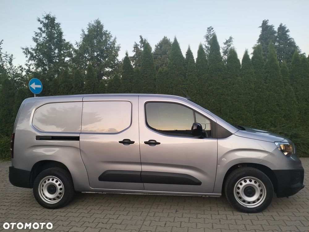 Opel Combo e Long XL Faktura VAT pełne odliczenie - 2