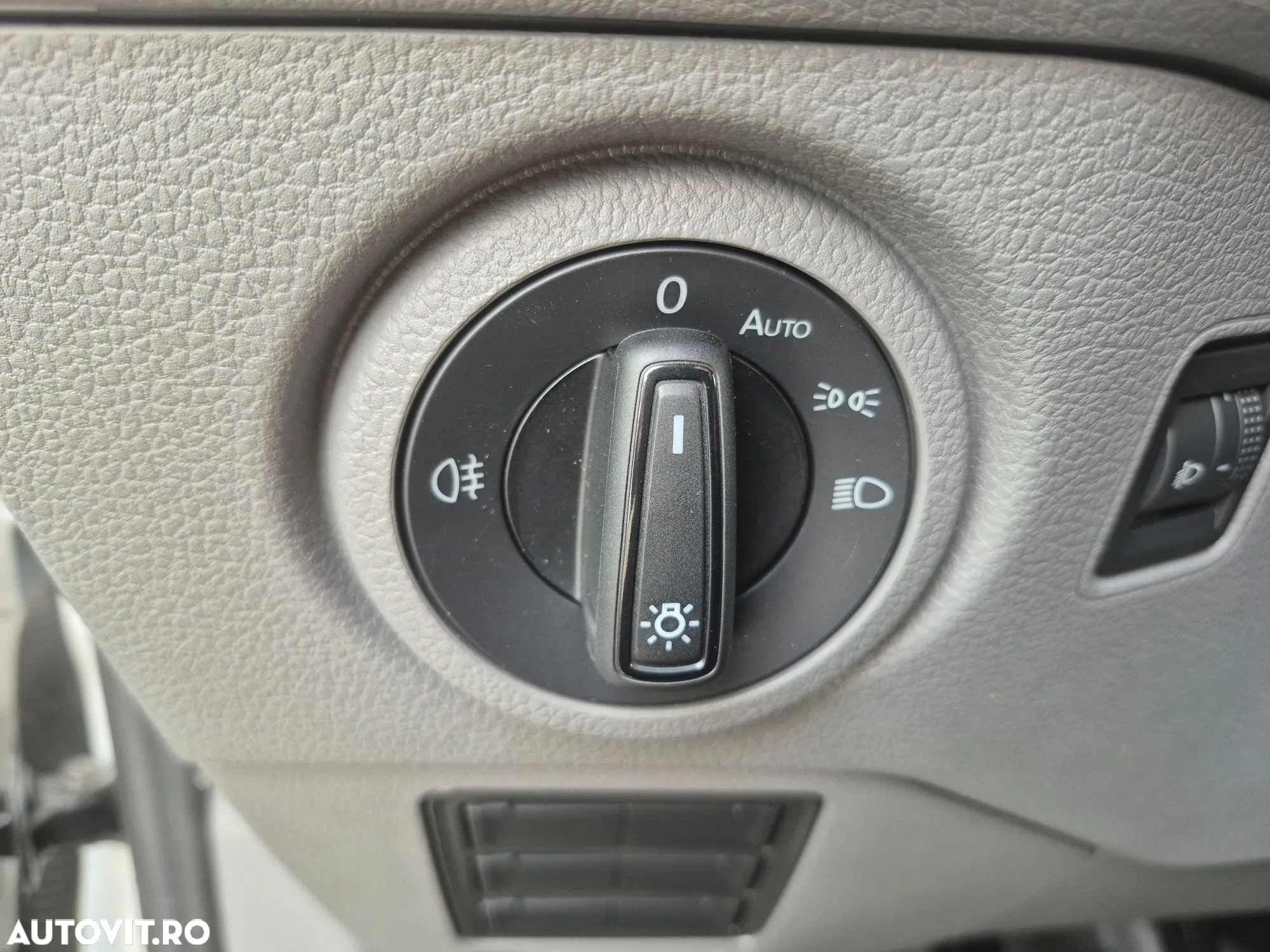 Volkswagen Crafter 5.0 CD Bena L4 dRWD 120kW - 14