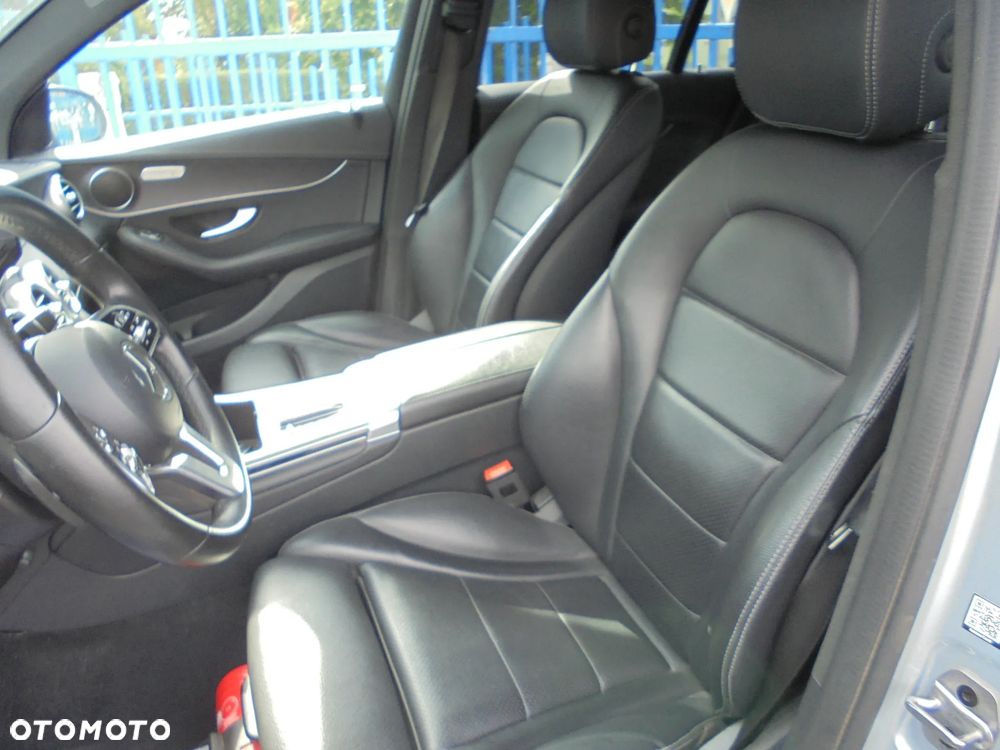 Mercedes-Benz GLC 300 de 4Matic 9G-TRONIC - 6