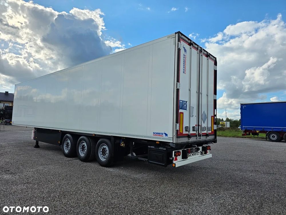 Schmitz Cargobull CHŁODNIA THERMO KING  / ŚCIANA 7 CM / - 8